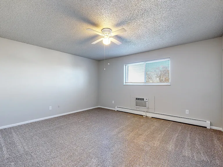 807 37th Ave — Photo 12