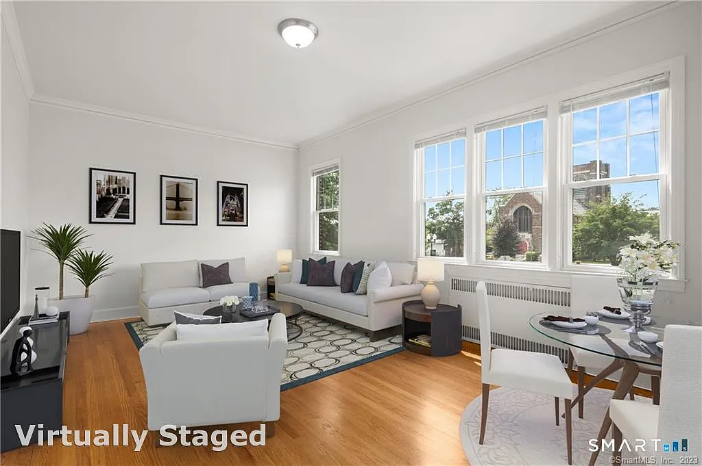 684 Farmington Ave — Photo 1
