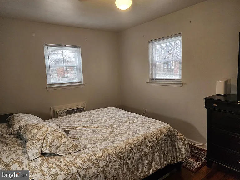 304 South St #A — Photo 10
