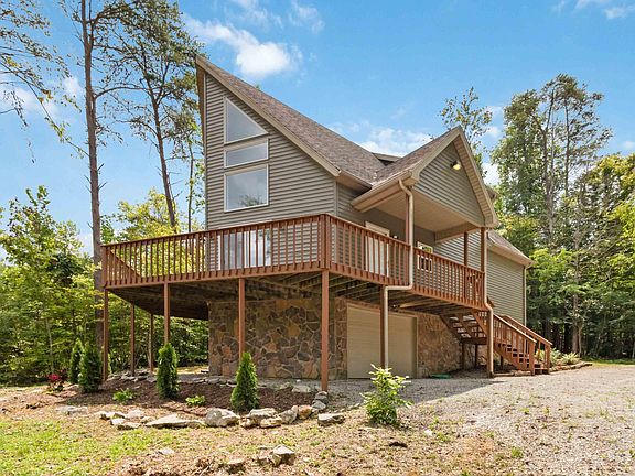 4th image of 84 Clover Leaf Cir