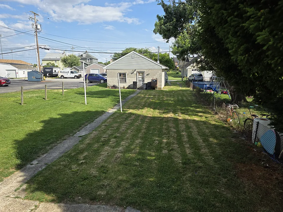 532 Main St