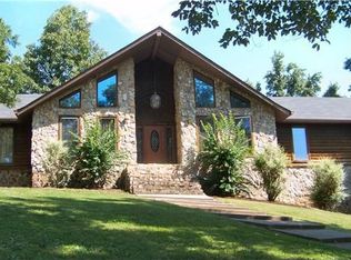 1041 Hogans Branch Rd, Hendersonville, TN 37075