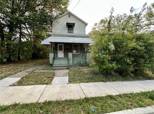 1025 Emerson Ave, Farrell, PA