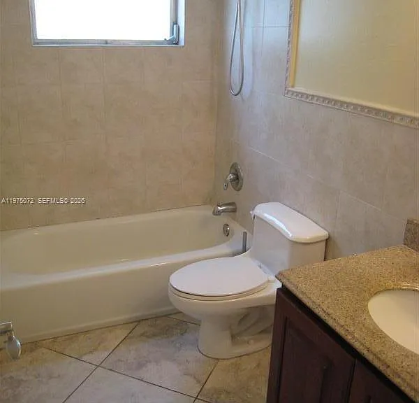 7722 Camino Real #E-301 — Photo 7