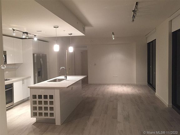 2nd image of 999 SW 1st Ave APT 2603