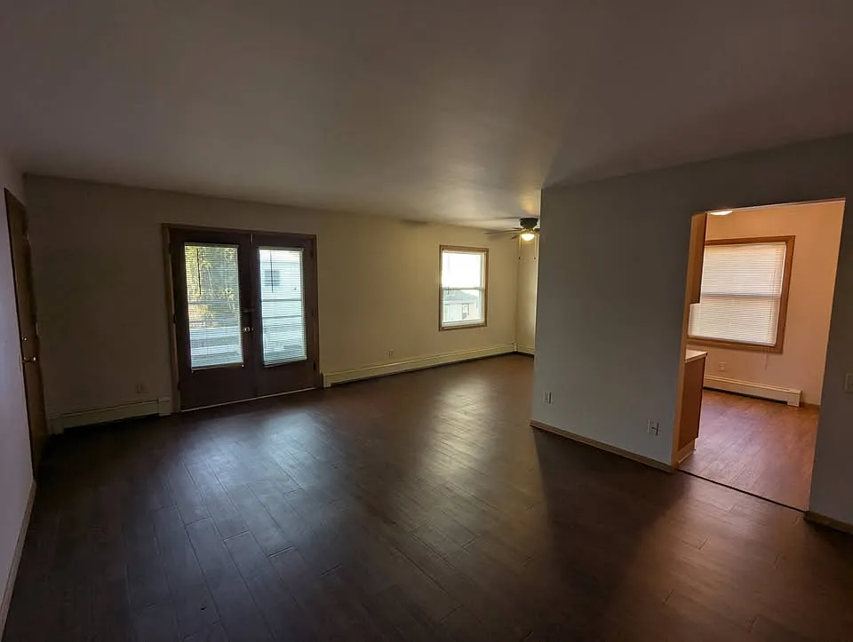 Building Photo - 1126 Jefferson St #D