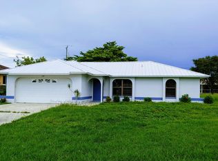 1334 NW 9th Pl, Cape Coral, FL 33993
