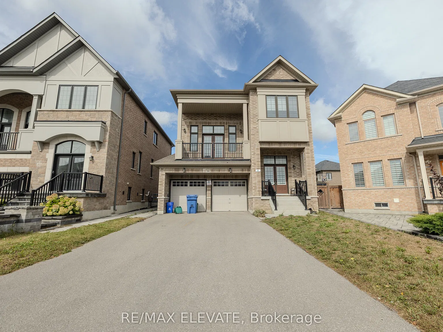 4 bed, $3,250 — Photo 1