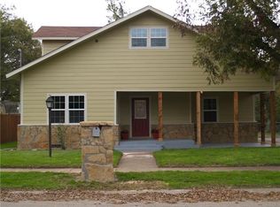 204 Madison St, Cleburne, TX 76033