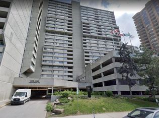 530 Laurier Ave W, Ottawa, ON K1R7T1