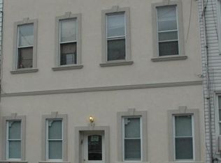 503 Grandview Ave, Ridgewood, NY 11385