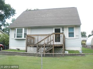 922 Homberg Ave, Essex, MD 21221