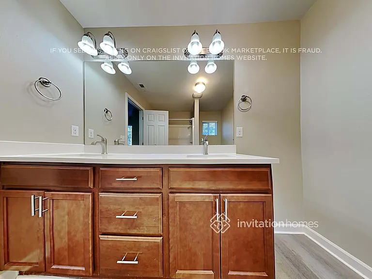 7629 Columbia Way NE — Photo 15