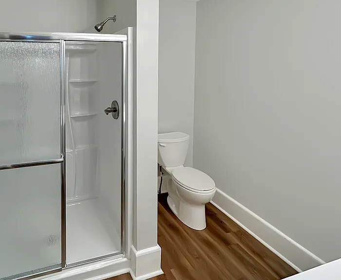 208 Glenrose Ct — Photo 7