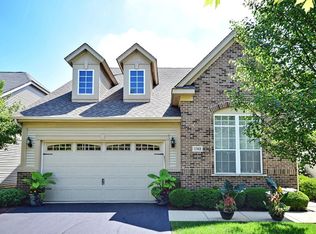 1748 Briarheath Dr, Aurora, IL 60505