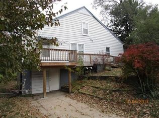 201 Galvin Rd N, Bellevue, NE 68005