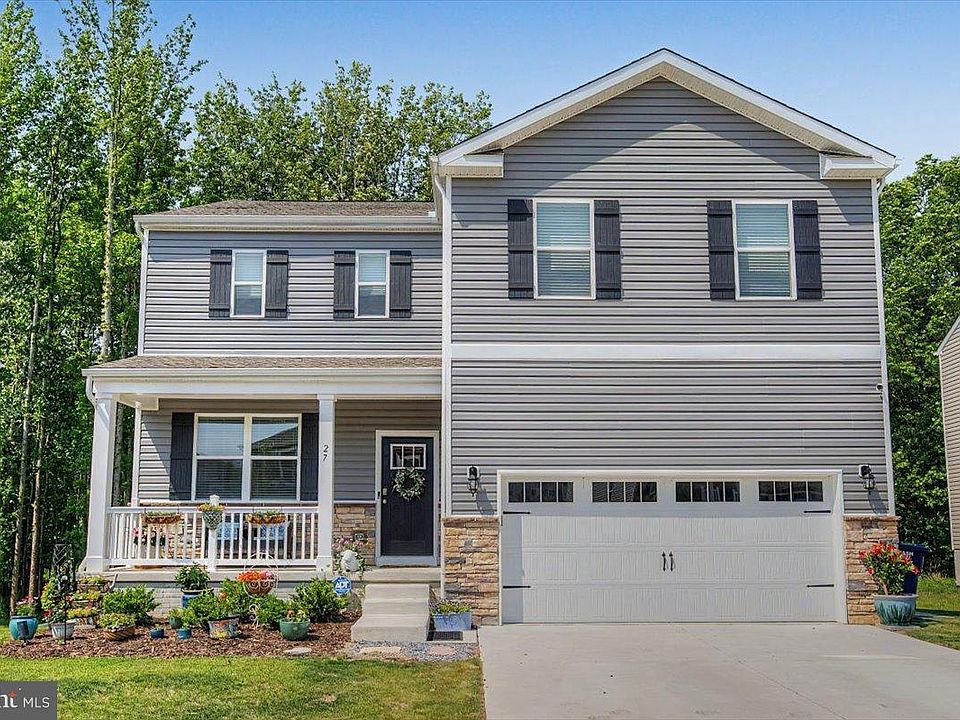 1st image of 27 Buttercup Cir