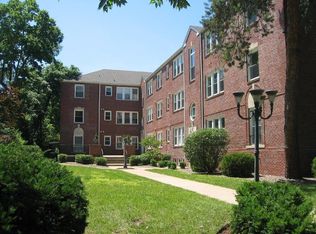 7506 Cromwell Dr APT 3S, Saint Louis, MO 63105