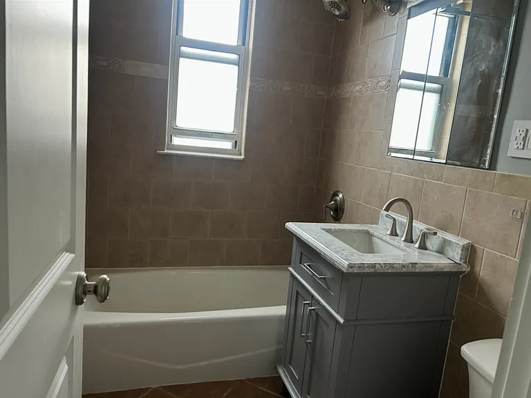 Belmont Ave — Photo 8