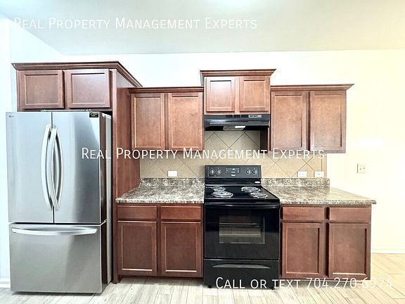 5th image of 9851 Hanberry Blvd