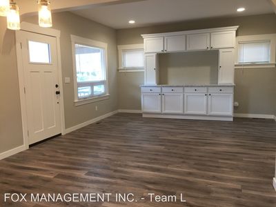 3645 SE Center St, Portland, OR, 97202