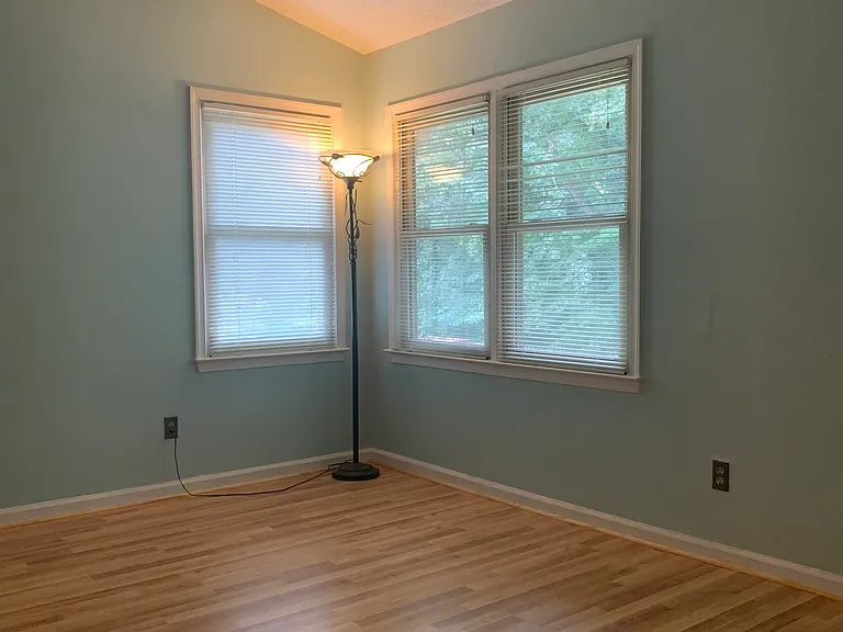 2412 Quaker Landing Rd — Photo 6