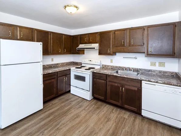 8565 North 107th STREET, Milwaukee, WI 53224