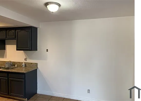 12241 Carnation Ln #A — Photo 5