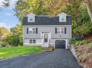 355 Andover St, Lowell, MA 01852