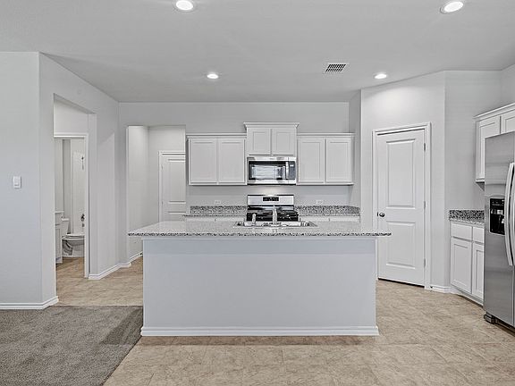 4th image of 114 Mojave Rd