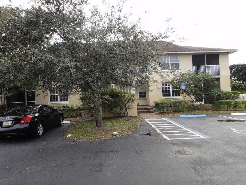 1st image of 4245 S 57th Ave