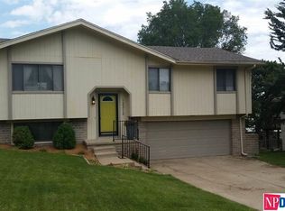 13312 Z St, Omaha, NE 68137