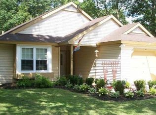 703 Ravenswood Dr, Galloway, NJ 08205