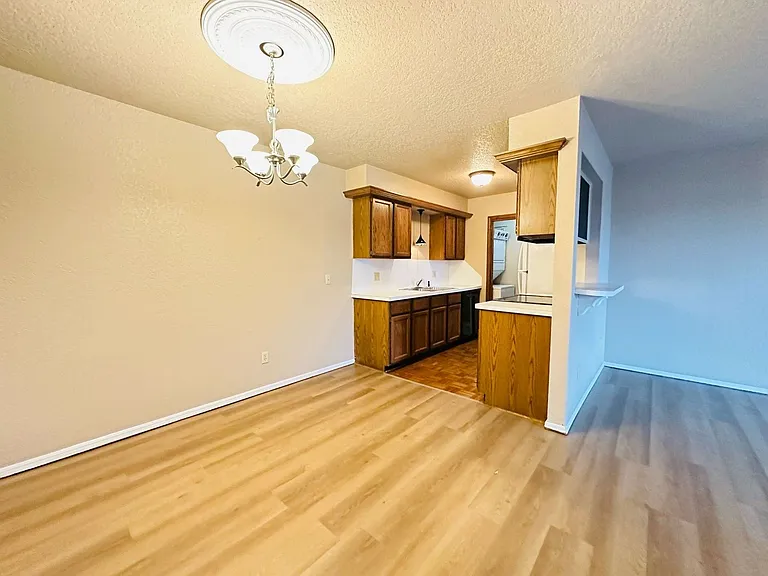 3200 W Britton Rd #19 — Photo 6