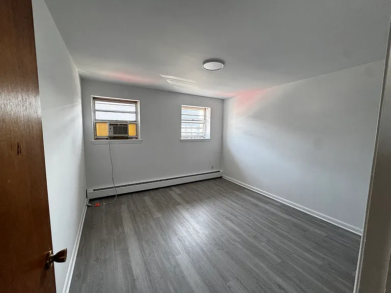 392 S Washington Ave #1A — Photo 6