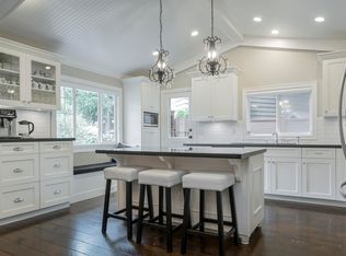 20271 49th Ave, Langley, BC V3A6W9