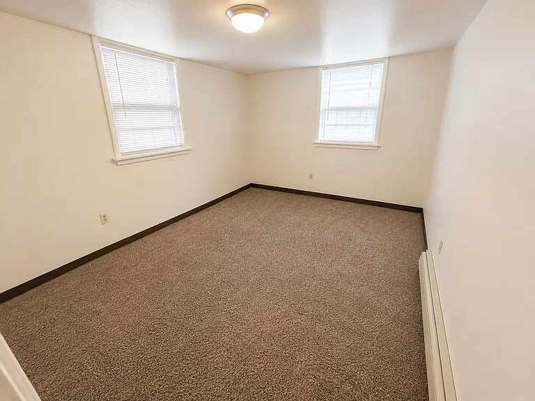 23 Yellowstone Ave — Photo 21