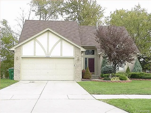 51410 Skyler Dr photo 1