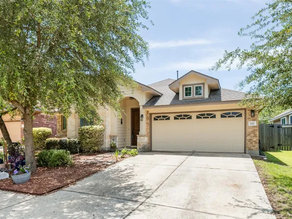 121 Pincea Pl, San Marcos, TX 78666
