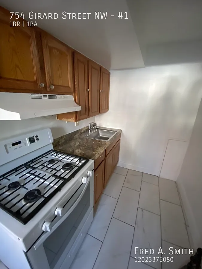 One Bedroom Apartment Near Howard University — Photo 4