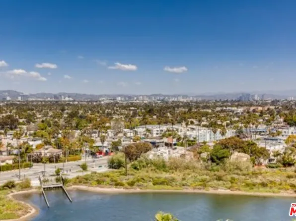 4265 Marina City Dr, Marina Del Rey, CA 90292