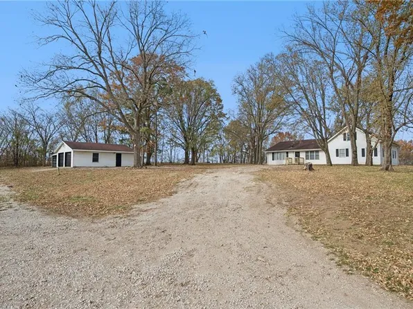 700 SW 800th Rd, Chilhowee, MO 64733