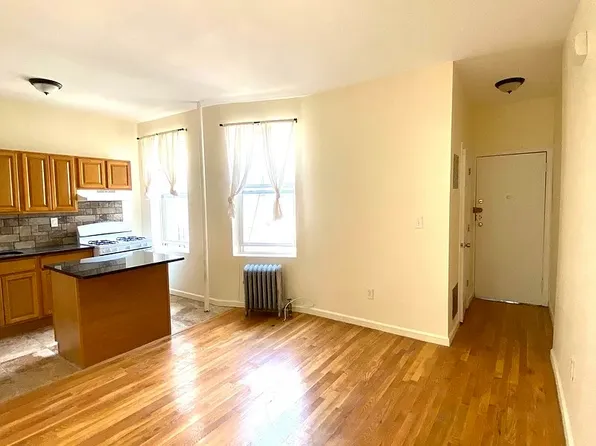 360 Rutland Road image 1 of 7
