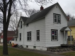 824 Walnut St, Grand Forks, ND 58201