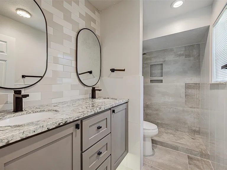 4931 Lake Catherine Ct — Photo 5