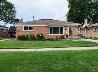 28175 Lorraine Ave, Warren, MI 48093
