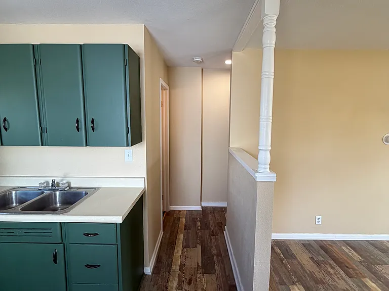1922 Ivy Ave #29 — Photo 4
