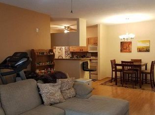 15745 Parkway Ln APT 4, Southgate, MI 48195