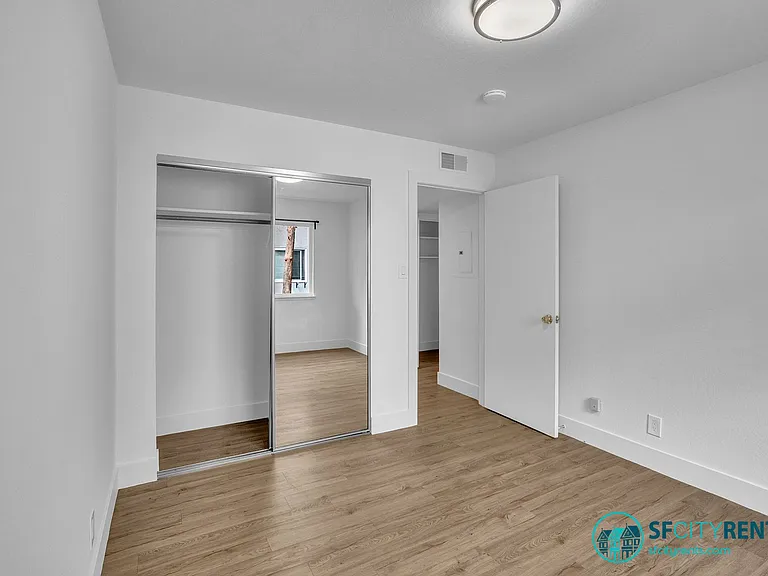1540 Hudson St #203 — Photo 10