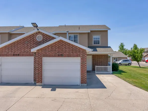 2491 N Charleston Ave, Harrisville, UT 84404